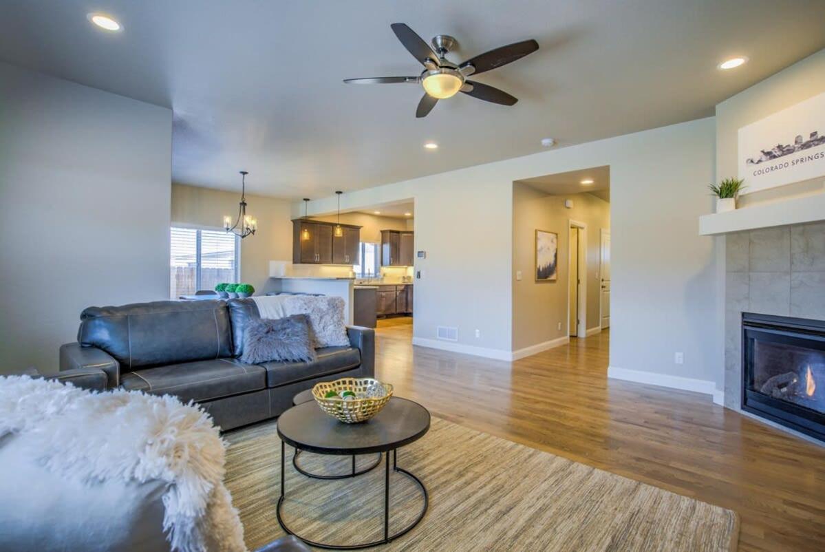 4Bd Westside Vacation Home W Space & Flexibility Colorado Springs Exterior foto